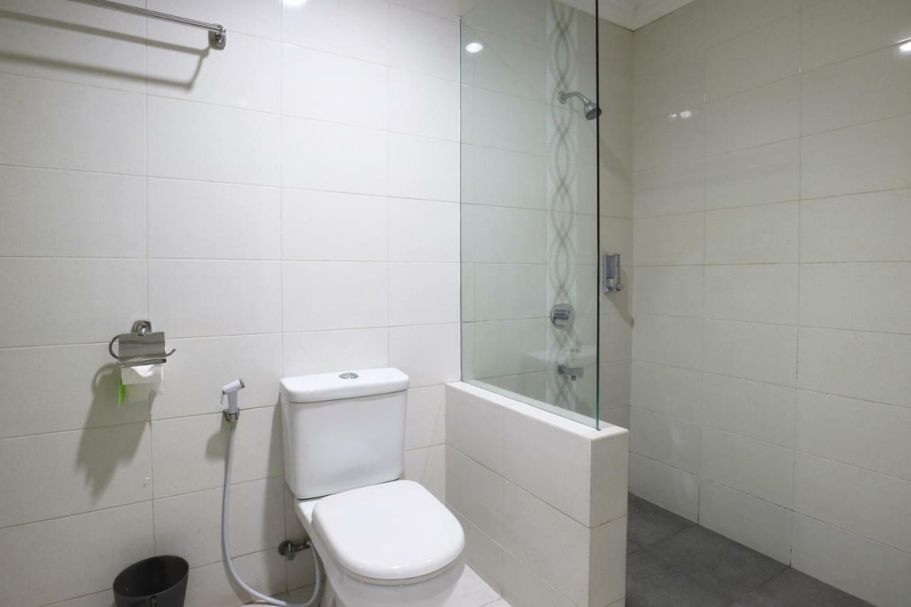 Chiaro Hotel Syariah Sidoarjo Ngoại thất bức ảnh